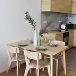 Industrial In Apollo W Free Parking *